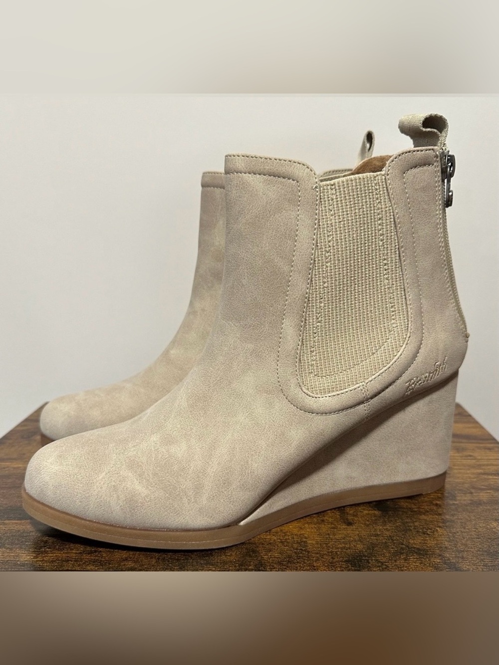 Blowfish Malibu Women’s Whitesands Wedge Booties NWT Size 6.5